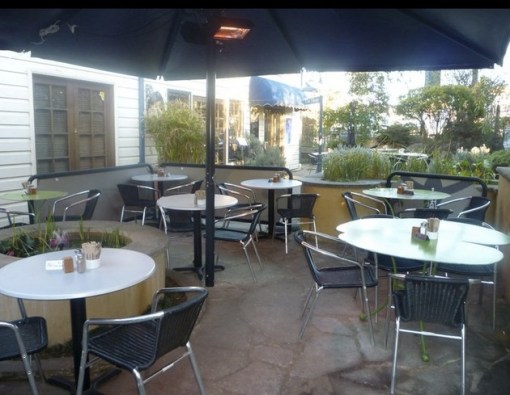 Lilys Pad Cafe pull up a leaf